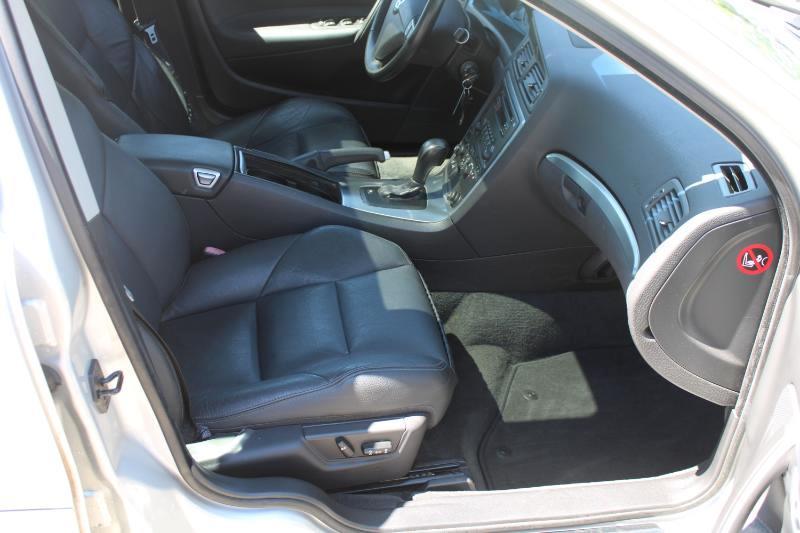 Volvo S60 2.5T AWD 2009