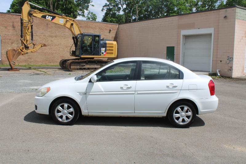 Hyundai Accent GLS 4-Door 2007