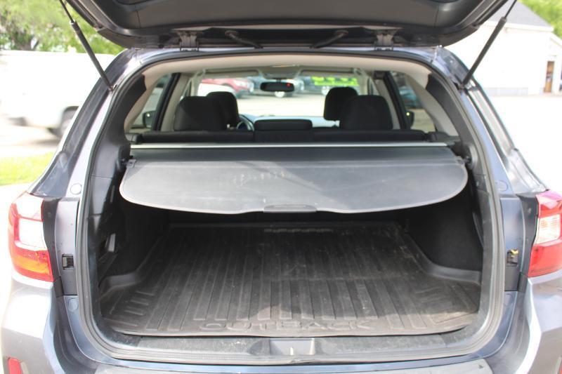Subaru Outback 2.5i Premium 2015