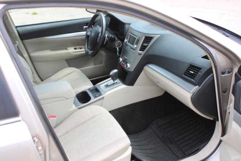 Subaru Legacy 2.5i Premium 2014
