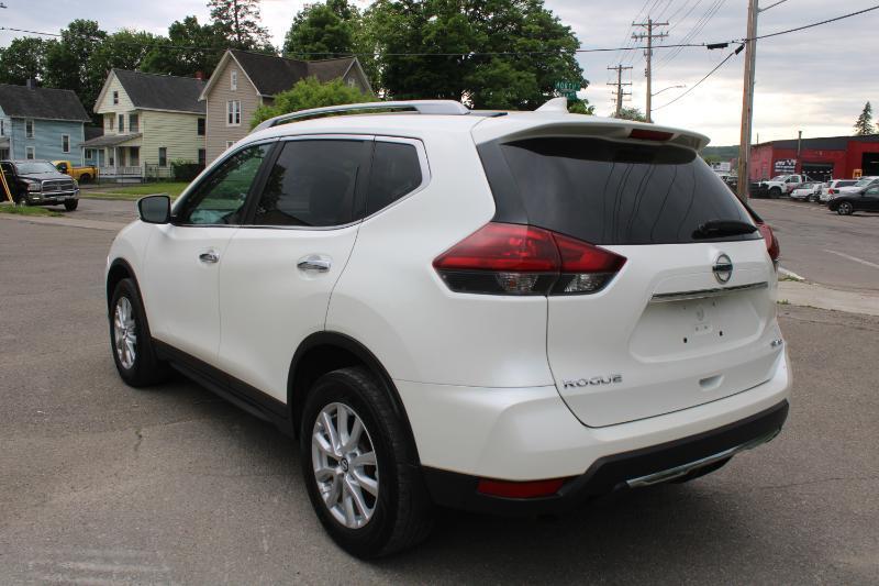 Nissan Rogue SV AWD 2018