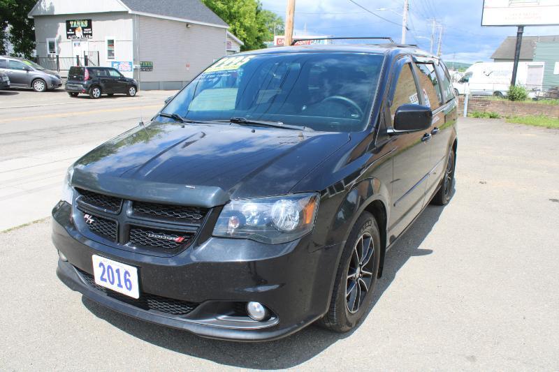 Dodge Grand Caravan R/T 2016