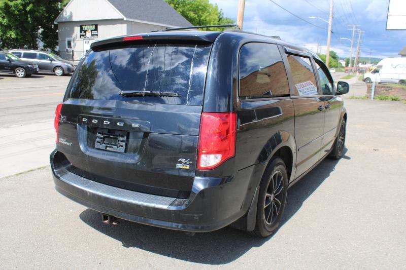 Dodge Grand Caravan R/T 2016