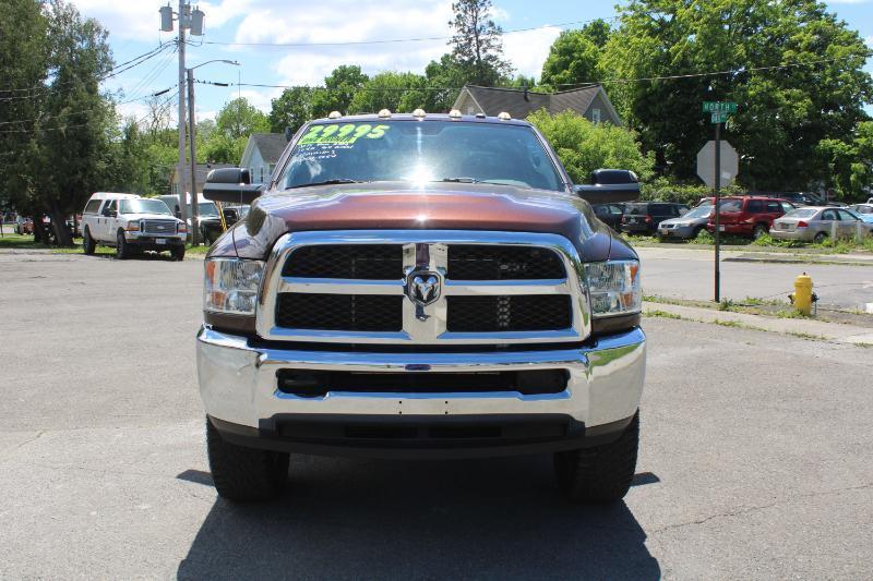 RAM 2500 Tradesman Crew Cab SWB 4WD 2015