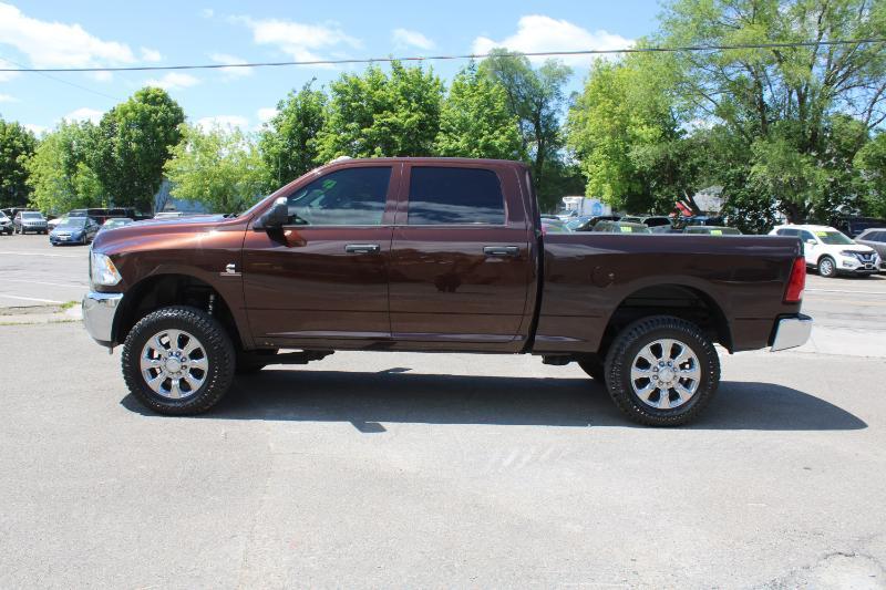 RAM 2500 Tradesman Crew Cab SWB 4WD 2015