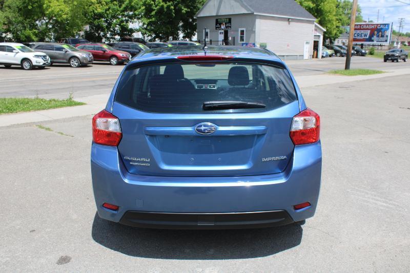 Subaru Impreza 2.0i Premium PZEV 5-Door 2015