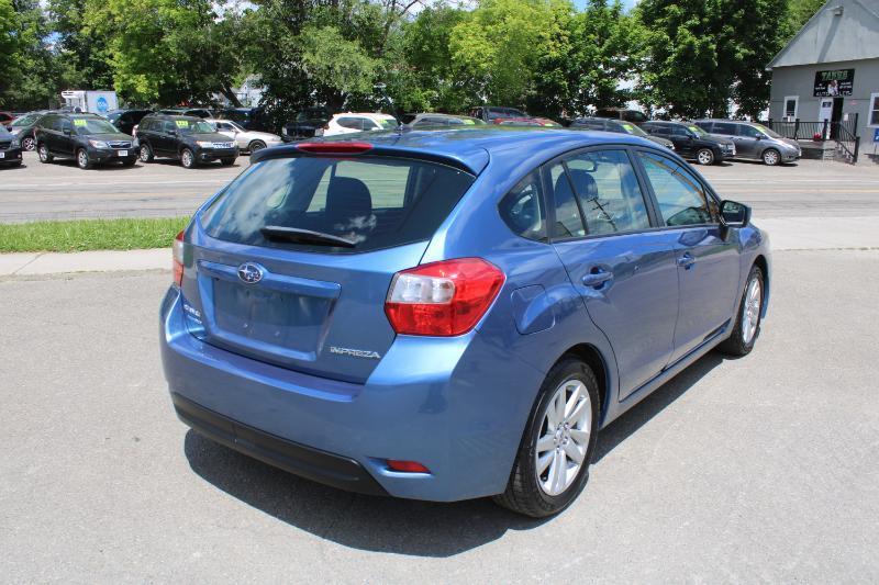 Subaru Impreza 2.0i Premium PZEV 5-Door 2015