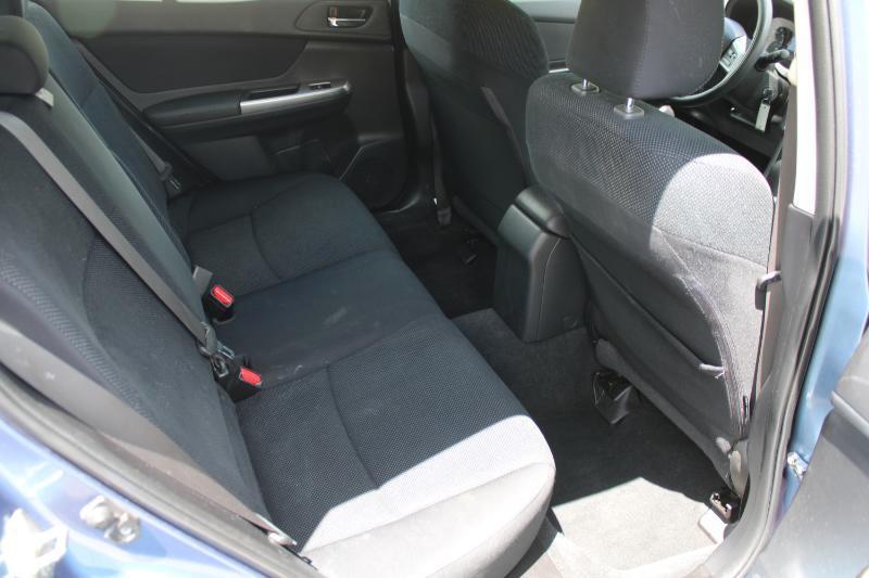 Subaru Impreza 2.0i Premium PZEV 5-Door 2015