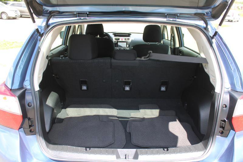 Subaru Impreza 2.0i Premium PZEV 5-Door 2015