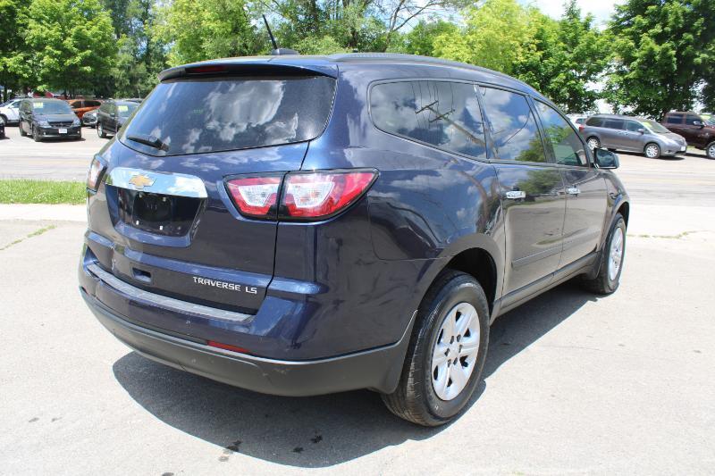 Chevrolet Traverse LS FWD 2016