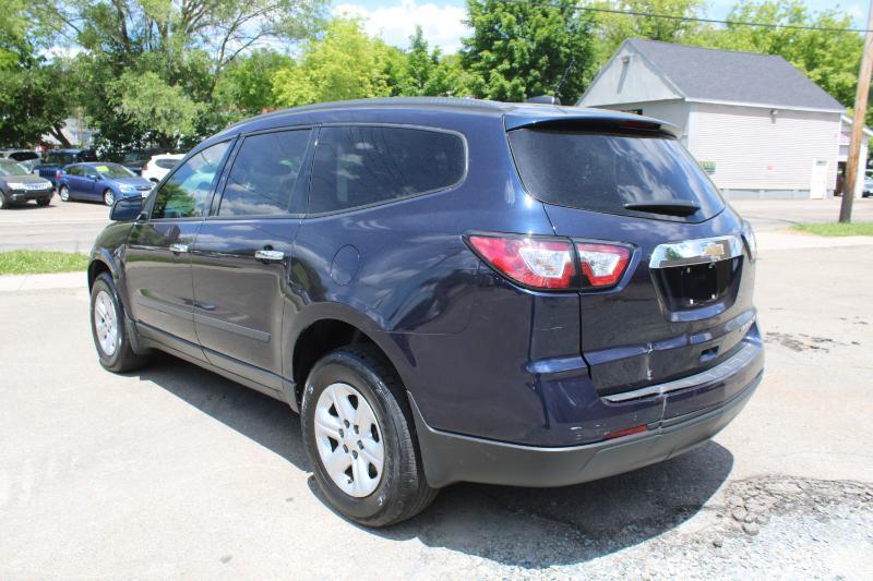 Chevrolet Traverse LS FWD 2016