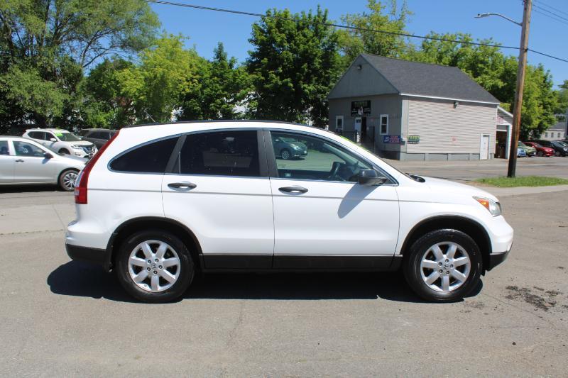 Honda CR-V SE 4WD 5-Speed AT 2011