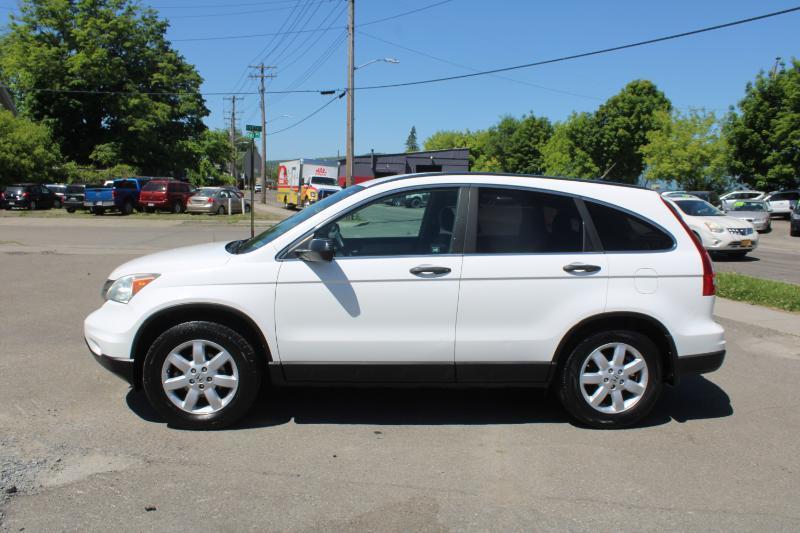 Honda CR-V SE 4WD 5-Speed AT 2011