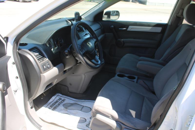Honda CR-V SE 4WD 5-Speed AT 2011