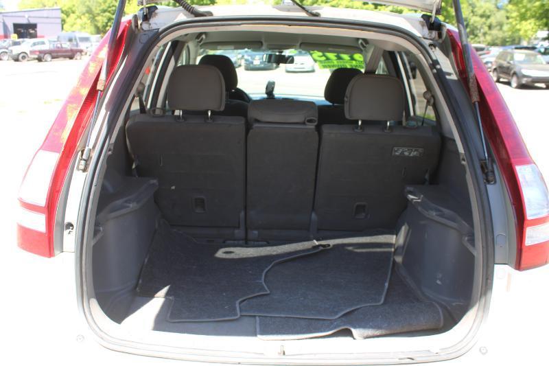 Honda CR-V SE 4WD 5-Speed AT 2011