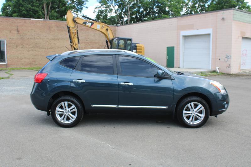 Nissan Rogue SV AWD 2012