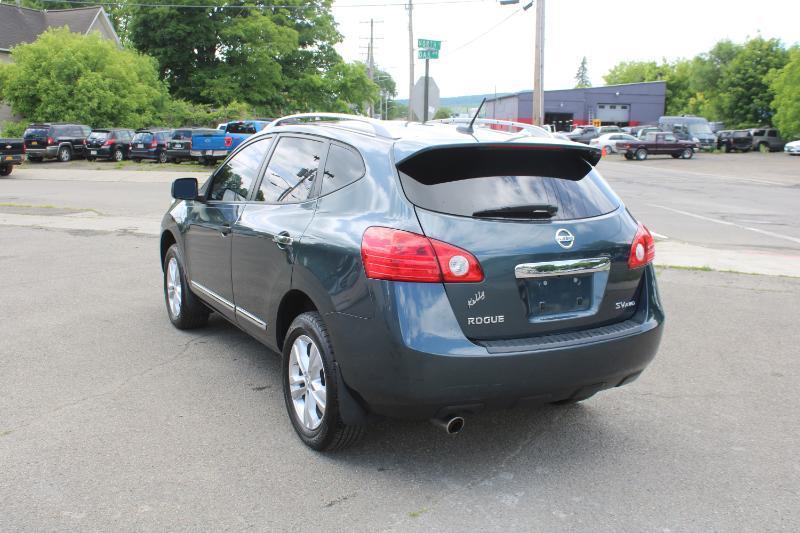 Nissan Rogue SV AWD 2012