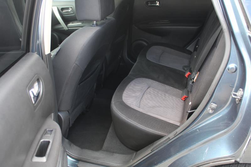 Nissan Rogue SV AWD 2012