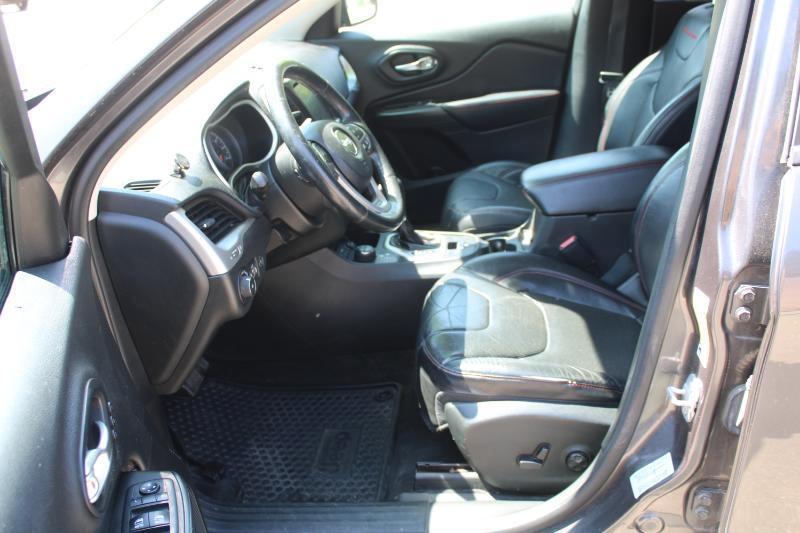 Jeep Cherokee Trailhawk 4WD 2015