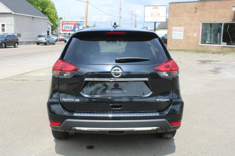 Nissan Rogue SV AWD 2017