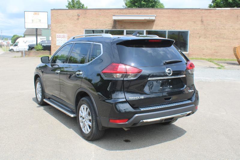 Nissan Rogue SV AWD 2017