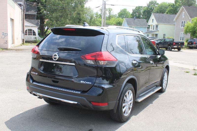 Nissan Rogue SV AWD 2017