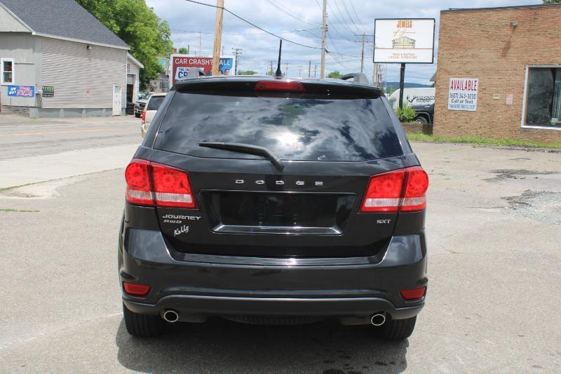 Dodge Journey SXT AWD 2013