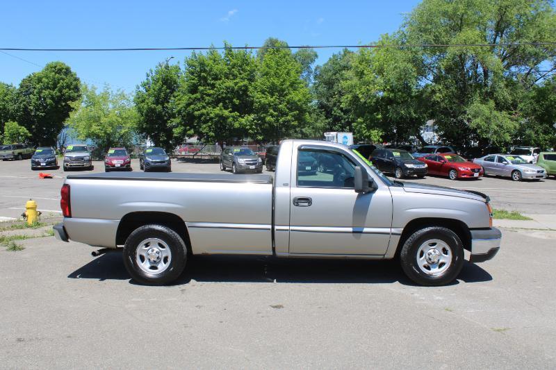 Chevrolet Silverado 1500 LS Long Bed 2WD 2003