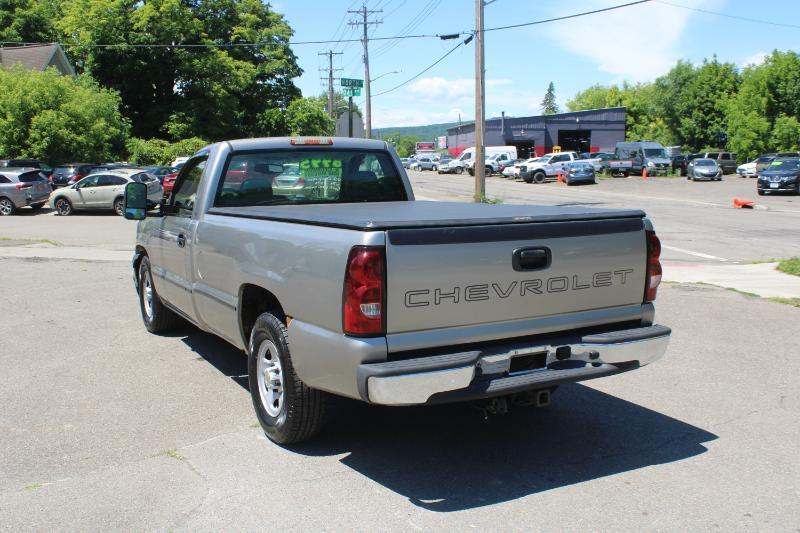 Chevrolet Silverado 1500 LS Long Bed 2WD 2003