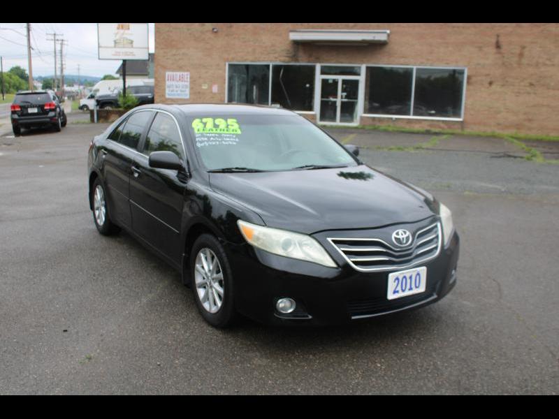 Toyota Camry  2010