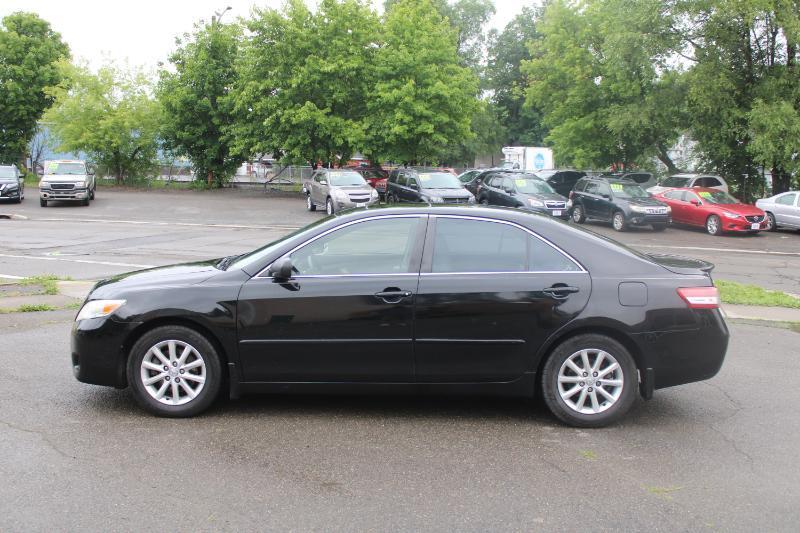 Toyota Camry  2010