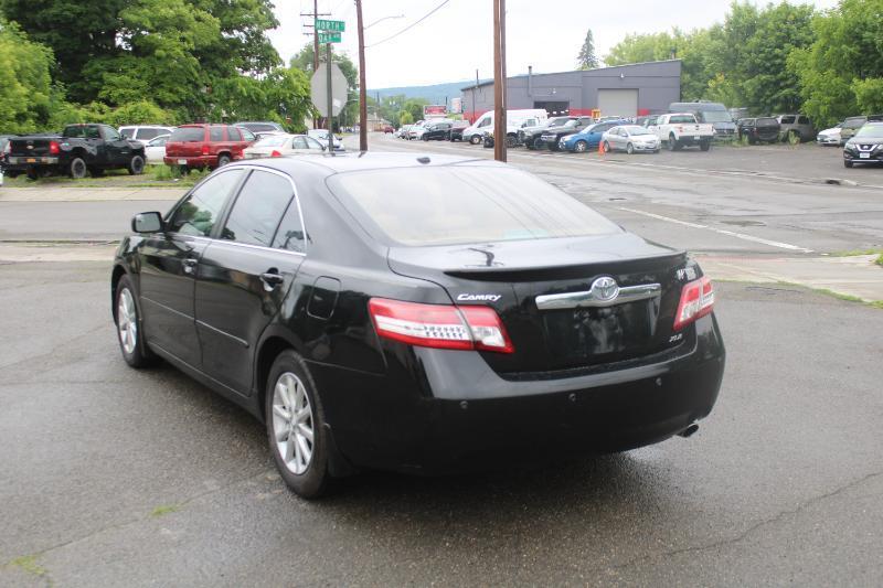 Toyota Camry  2010