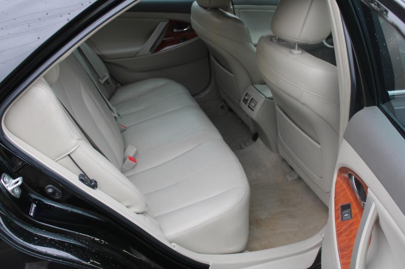 Toyota Camry  2010