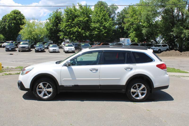 Subaru Outback 2.5i Limited 2014
