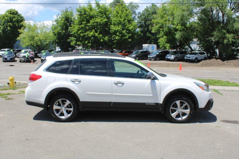 Subaru Outback 2.5i Limited 2014
