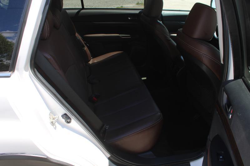 Subaru Outback 2.5i Limited 2014