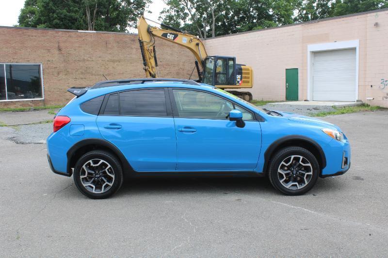 Subaru Crosstrek 2.0i Premium PZEV 5M 2017