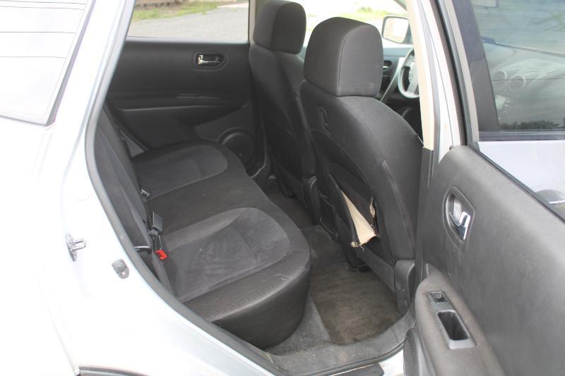 Nissan Rogue S AWD 2013