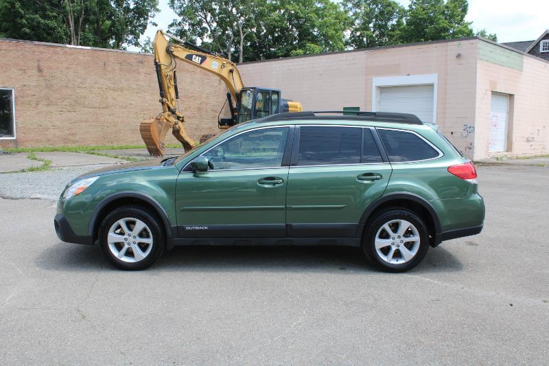 Subaru Outback 2.5i Premium 2013