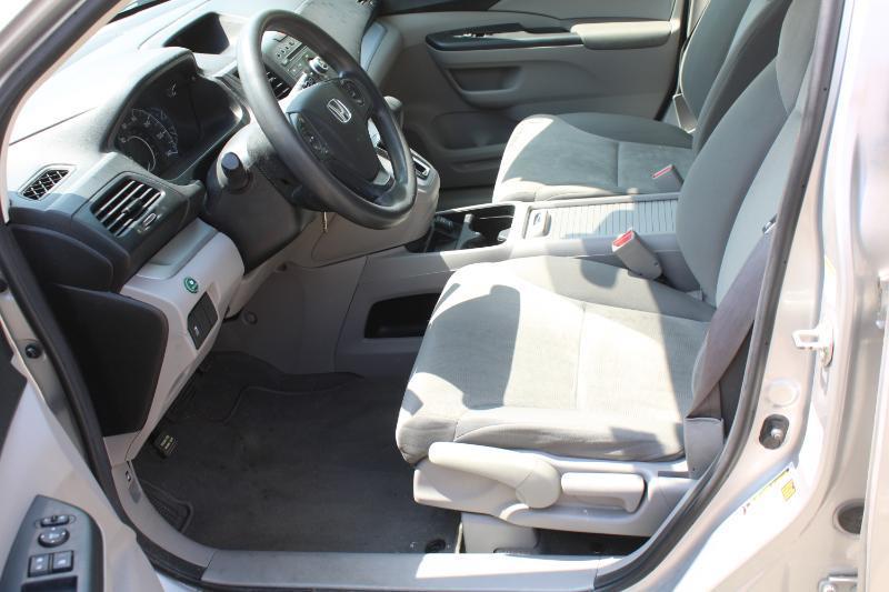 Honda CR-V LX 4WD AT 2013