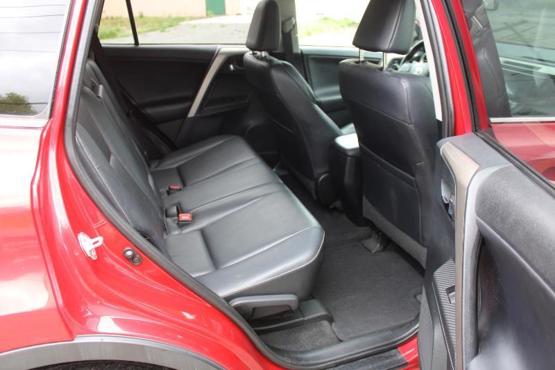 Toyota RAV4 Limited AWD 2014