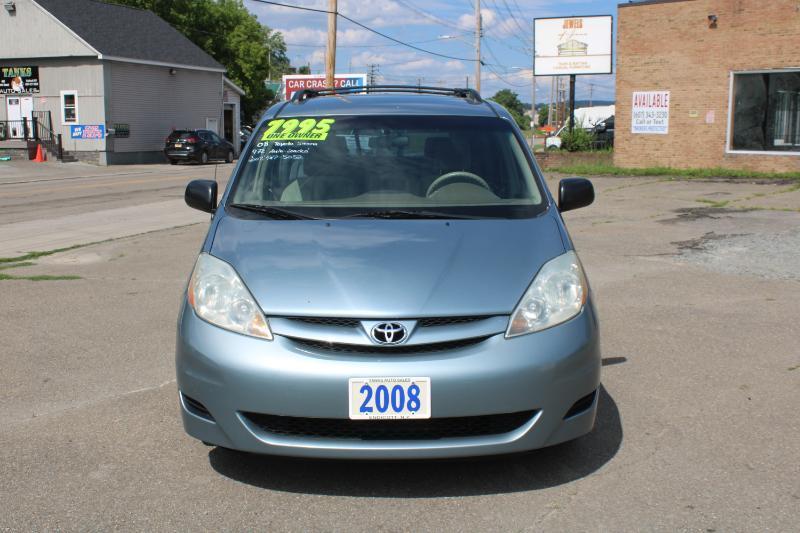 Toyota Sienna LE FWD 8-Passenger Seating 2008