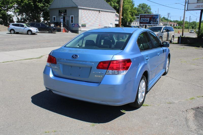 Subaru Legacy 2.5i Premium 2012