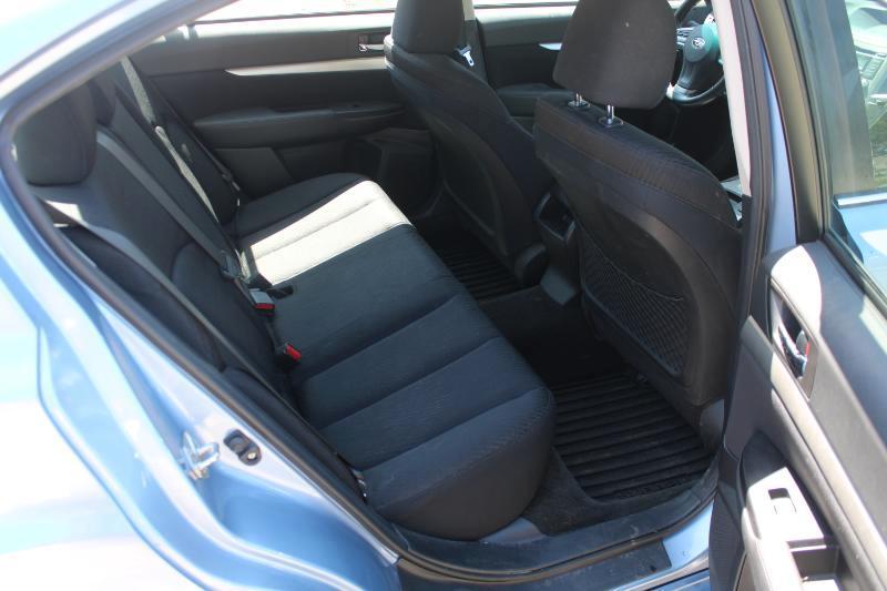 Subaru Legacy 2.5i Premium 2012