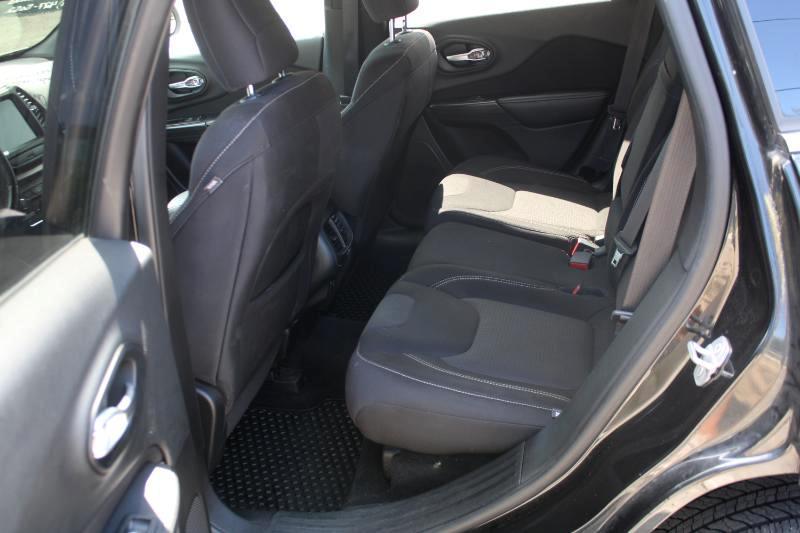 Jeep Cherokee Latitude 4WD 2015