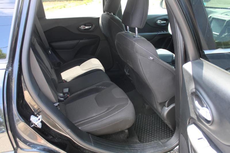Jeep Cherokee Latitude 4WD 2015