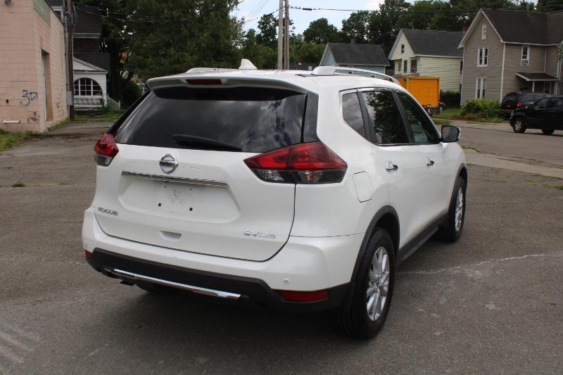 Nissan Rogue SV AWD 2020
