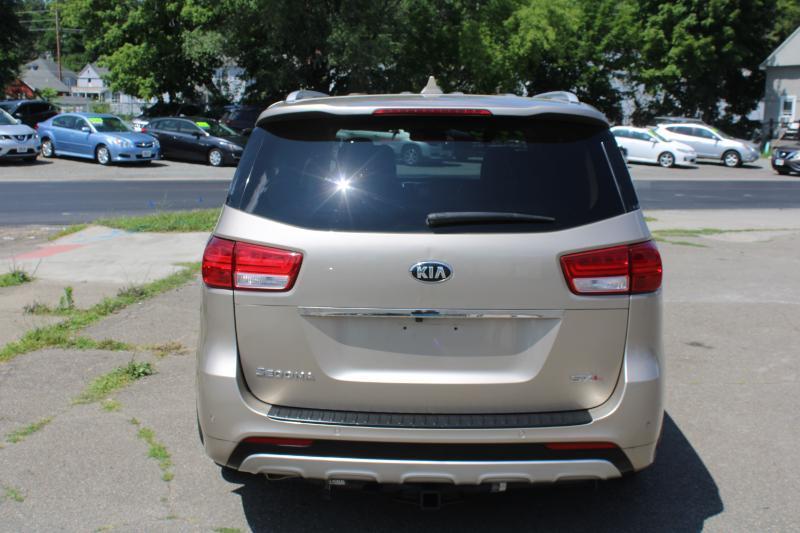Kia Sedona Limited 2015