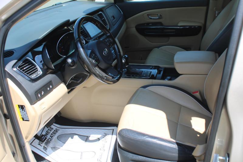 Kia Sedona Limited 2015