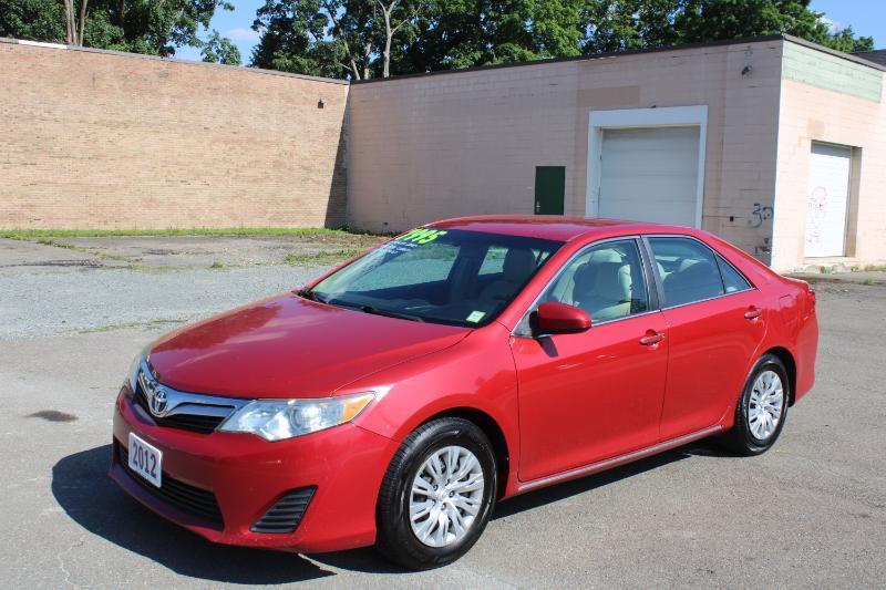 Toyota Camry LE 2012